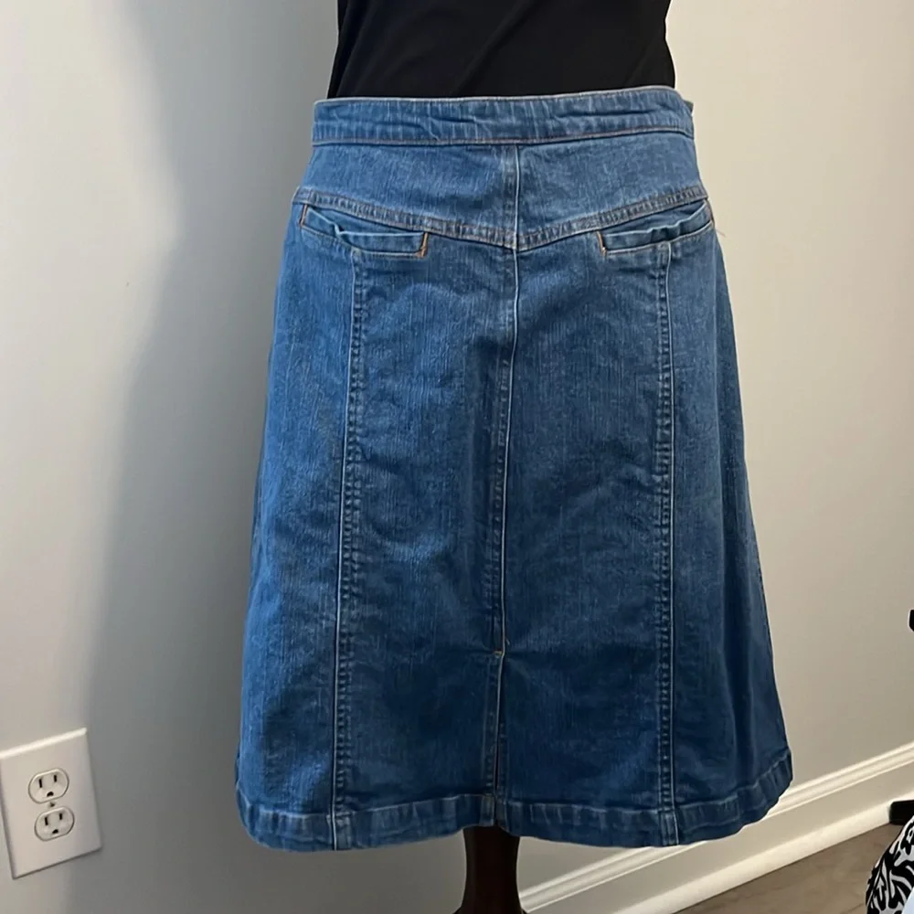 JONES NEW YORK SPORT JEAN SKIRT - Picture 2 of 8